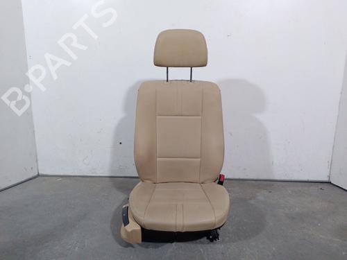 Stol høyre foran Stol høyre foran BMW X3 (E83) 2.0 sd (177 hp) 33873303 33873303