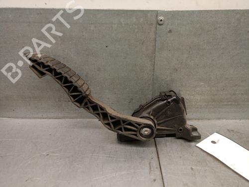 Used Pedal RENAULT LAGUNA II (BG0/1_) 1.9 dCi (BG1A, BG1W, BG0G) (110 hp) 32435454