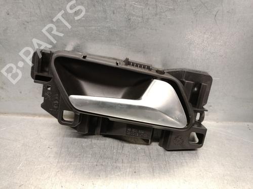 Used Rear right interior door handle PEUGEOT 3008 II SUV (MC_, MR_, MJ_, M4_) 1.2 THP/ PureTech 130 (MRHNSM, MRHNSU, MRHNSJ, MRHNYW,... (131 hp) 23962858