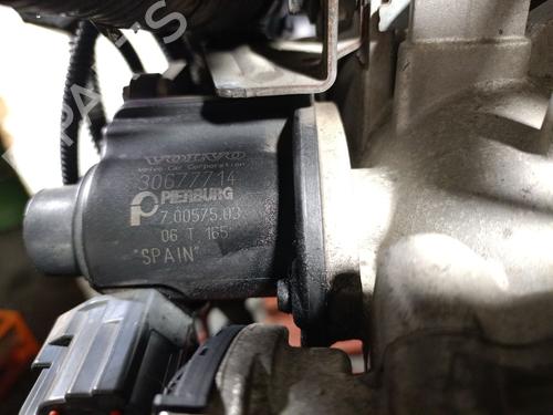 Engine VOLVO XC90 I (275) D5 AWD | BP36779330M1 - Image 12