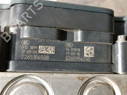 ABS pump PEUGEOT 308 II (LB_, LP_, LW_, LH_, L3_) 1.6 BlueHDi 120 | BP24856017M43 