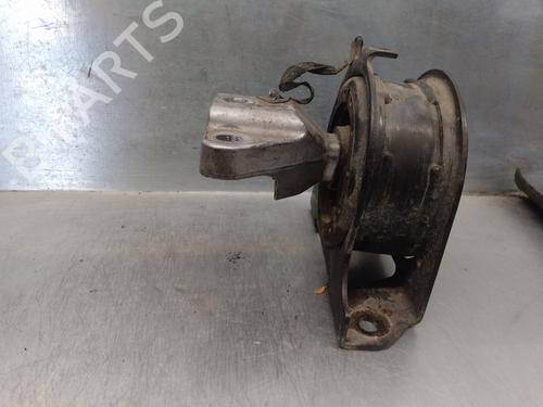 Used Engine mount CHRYSLER VOYAGER IV (RG, RS) 2.4 (147 hp) 13930986
