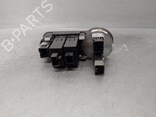 Headlight switch HYUNDAI i10 I (PA) 1.1 | BP16452976I24 