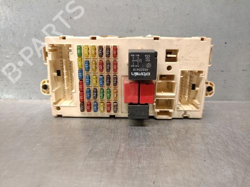 fuse-box-alfa-romeo-147-937_-2000-2001-2002-2003-2004-2005-2006-2007-2008-2009-2010-37874872 main image