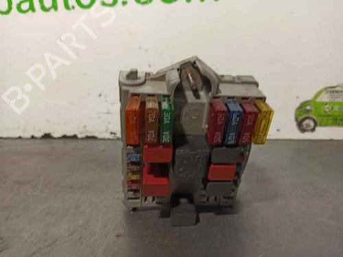 Used Fuse box FIAT PUNTO (188_) 1.2 60 (188.030, .050, .130, .150, .230, .250) (60 hp) 5564596