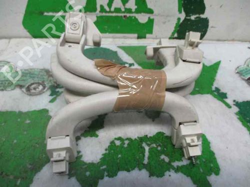 Used Front left interior door handle FIAT GRANDE PUNTO (199_) 1.3 D Multijet (75 hp) 3216168