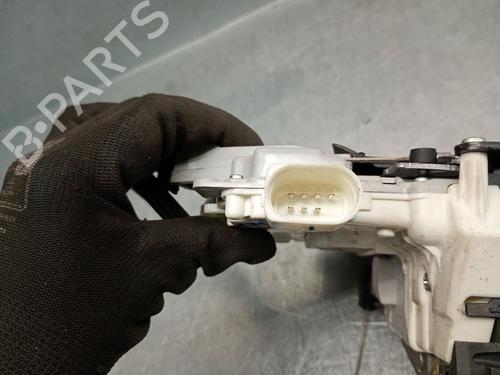 Front right lock SEAT LEON (1P1) 1.6 TDI | BP29332077C97 