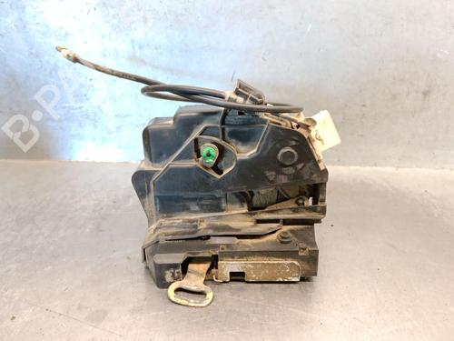 Used Front right lock Front right lock LAND ROVER DISCOVERY II (L318) 2.5 Td5 4x4 (136 hp) 40506518 40506518