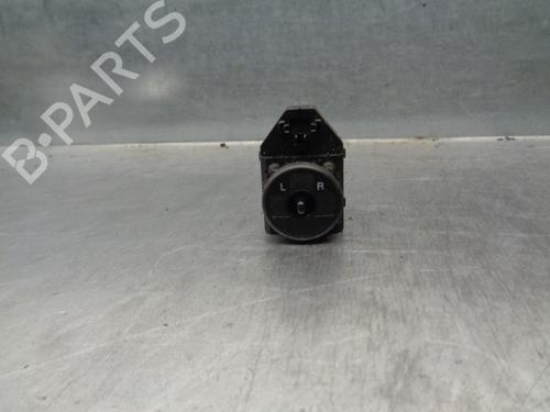 Used Mirror switch HYUNDAI TUCSON (JM) 2.0 CRDi All-wheel Drive (113 hp) 8908219