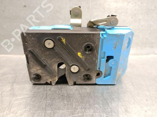 Front left lock VOLVO XC90 I (275) D5 AWD | BP31145838C98