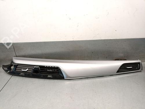 Used Air vent BMW 5 (G30, F90) 520 d (190 hp) 26616069
