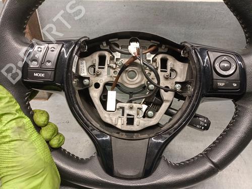 Steering wheel TOYOTA YARIS (_P13_) 1.5 Hybrid (NHP130_) | BP25238881C49 