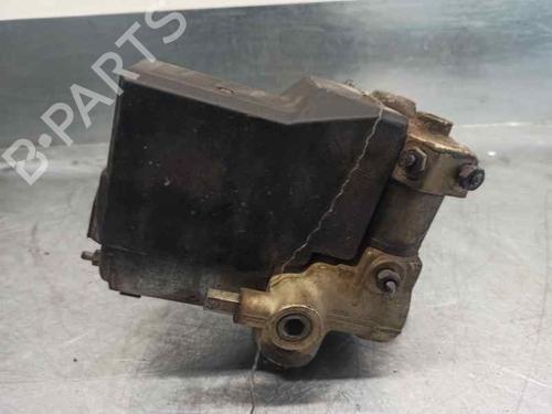 Used ABS pump MERCEDES-BENZ 124 Coupe (C124) [1987-1993]  6166036