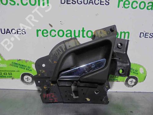 Used Rear left interior door handle MERCEDES-BENZ E-CLASS (W210) [1995-2003]  3216250
