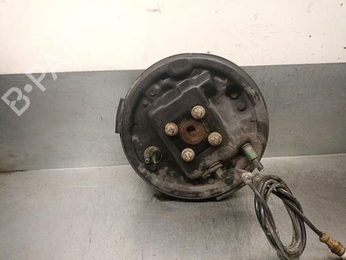 Used Right rear steering knuckle RENAULT CLIO II (BB_, CB_) 1.5 dCi (B/CB3M) (64 hp) 21021915