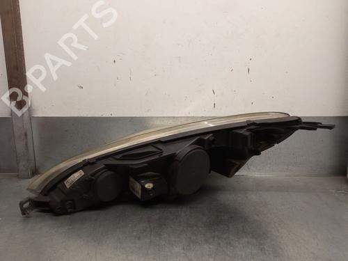 Right headlight PEUGEOT 407 SW (6E_, 6D_) 2.0 HDi 135 | BP27834177C29 