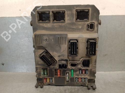 Used Fuse box CITROËN BERLINGO / BERLINGO FIRST Box Body/MPV (M_) 1.9 D 70 (MBWJZ, MCWJZ) (69 hp) 31595329