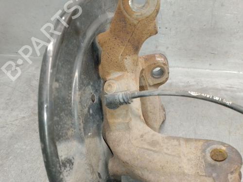 Right front steering knuckle DACIA DUSTER (HM_) 1.5 dCi 115 4x4 (HMAD) | BP32175777M26