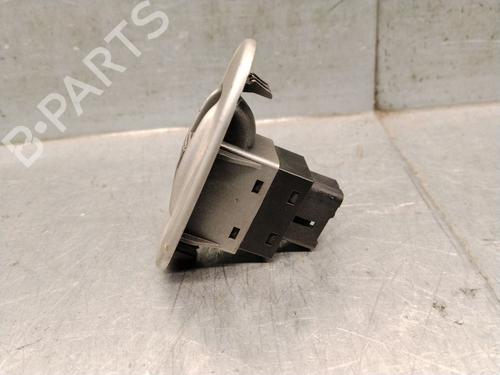 Left rear window switch KIA SHUMA II (FB) 1.6 | BP39529380I29 - Image 2