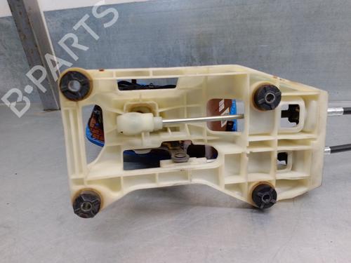 Gear lever HYUNDAI SONATA V (NF) 2.0 CRDi | BP15521011M90 
