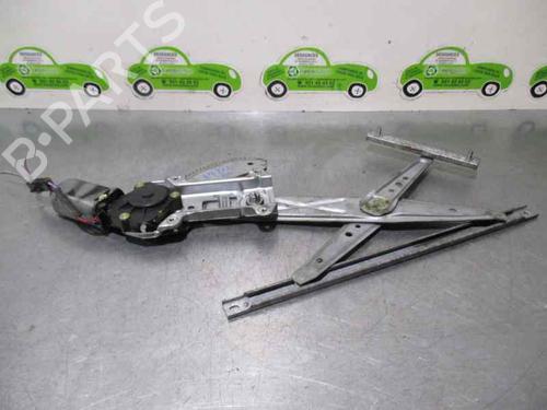 Lève-vitre avant droit NISSAN MICRA II (K11) 1.3 i 16V (HK11) (75 hp) 29827519