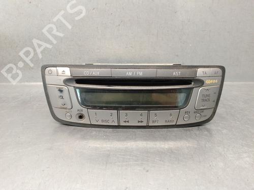 Used Radio Radio PEUGEOT 107 (PM_, PN_) 1.0 (68 hp) 33887567 33887567