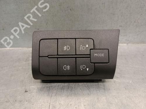 Used Headlight switch FIAT DUCATO Van (250_) 140 Natural Power (136 hp) 29967213