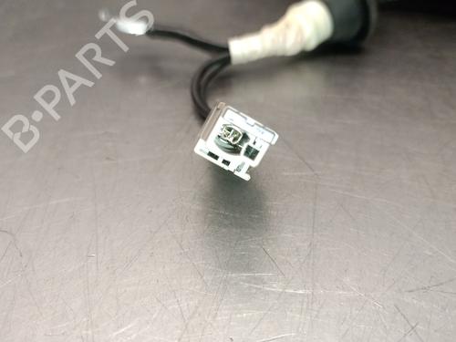 Antenne/Base INFINITI QX30 2.2 D AWD | BP38704202C140 - Image 4
