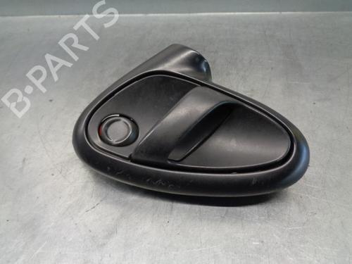 Used Front left interior door handle CITROËN XSARA (N1) 1.6 16V (109 hp) 9448759