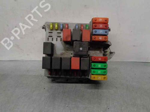 Used Fuse box FIAT BRAVO II (198_) 1.6 D Multijet (198AXH1B) (105 hp) 6889140