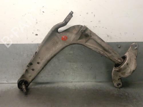 Venstre fortil bærearm Venstre fortil bærearm HONDA CIVIC VIII Hatchback (FN, FK) 1.8 (FN1, FK2) (140 hp) 34523282 34523282