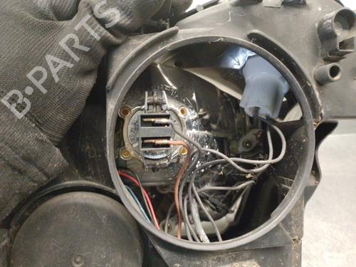 Right headlight CITROËN XSARA (N1) 2.0 HDi 90 | BP31292677C29
