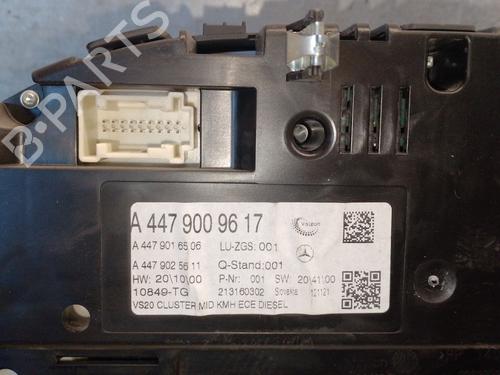 Instrument cluster MERCEDES-BENZ VITO Van (W447) 114 CDI 4x4 (447.601, 447.603, 447.605) | BP28729033C47 