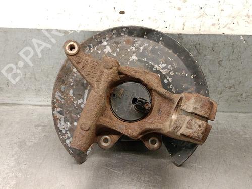 Mozzo posteriore destro FORD MONDEO III Saloon (B4Y) 2.0 16V DI / TDDi / TDCi (90 hp) 33203787