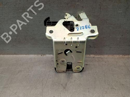 Used Tailgate lock SEAT ATECA (KH7, KHP) 1.4 TSI (150 hp) 25238575