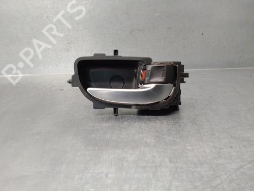 Used Front right interior door handle TOYOTA AURIS (_E18_) 1.8 Hybrid (ZWE186_, ZWE186R) (136 hp) 15417319