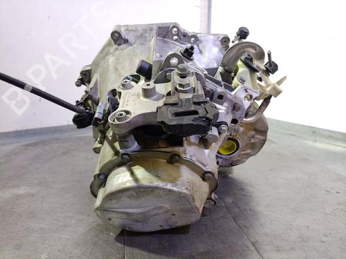 Gearbox CITROËN C4 CACTUS 1.6 BlueHDi 100 | BP28052956M3 