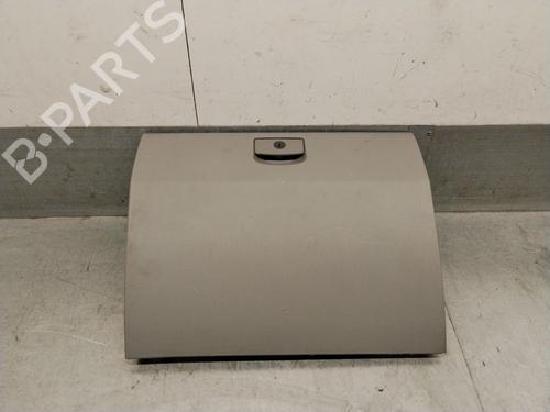 Used Glove box Glove box 39476222 39476222