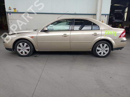 Brugte FORD MONDEO III Saloon (B4Y) 2.0 16V TDDi / TDCi 4816752