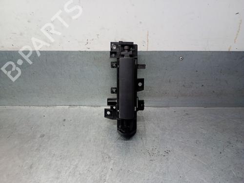 Used Rear right interior door handle CHRYSLER GRAND VOYAGER V (RT) 2.8 CRD (163 hp) 25914518