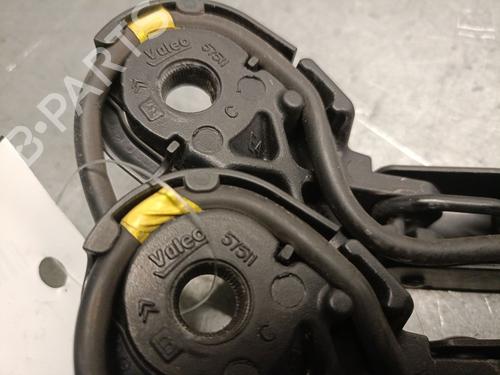 Front windshield wiper arm CITROËN C4 CACTUS 1.2 THP 110 | BP32989736C143  - Image 5