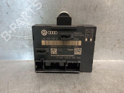 Used Comfort control module VW TOUAREG (7P5, 7P6) 3.0 V6 TDI (240 hp) 28155589