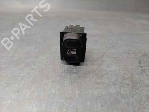 Used Right rear window switch CITROËN XSARA (N1) 2.0 HDi 90 (90 hp) 16148730
