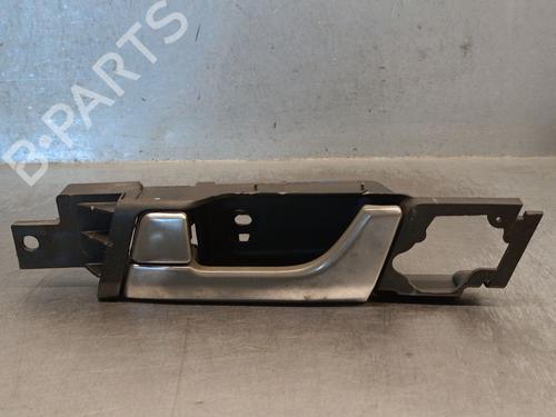 Używane Klamka wewnętrzna drzwi przednich lewych Klamka wewnętrzna drzwi przednich lewych CHEVROLET CAPTIVA (C100, C140) 2.0 D 4WD (126 hp) 37474778 37474778