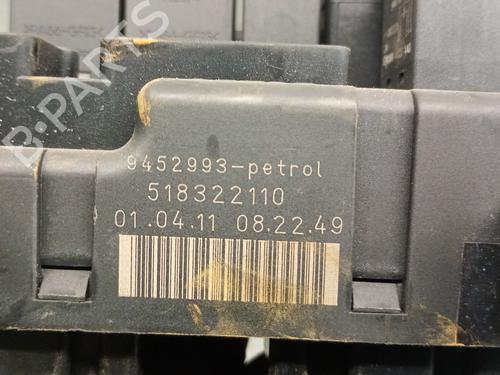 Sikringsdose VOLVO S60 I (384) 2.4 | BP30655367E1