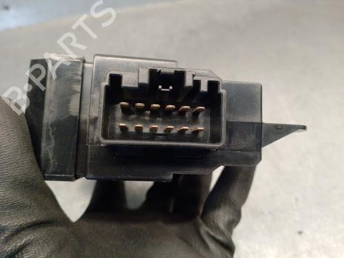Right front window switch VOLVO V70 II (285) 2.4 | BP30832387I26