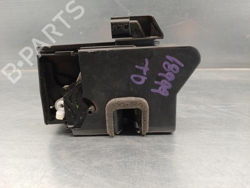 Used Rear right lock DACIA DUSTER (HM_) 1.3 TCe 130 (HMMF) (131 hp) 15736872