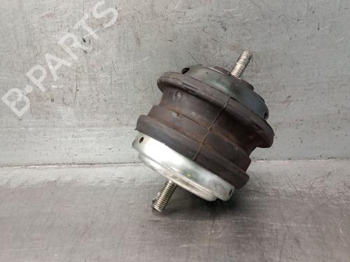 Used Engine mount Engine mount BMW 5 (E39) 525 d (163 hp) 34390698 34390698