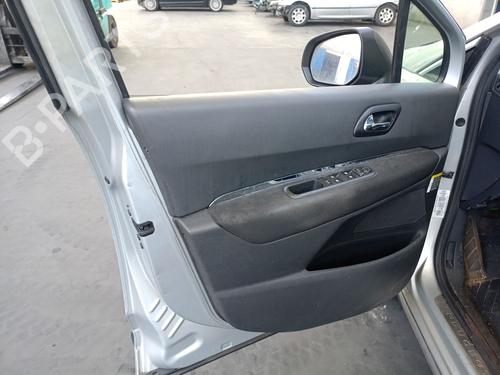 Front right window mechanism PEUGEOT 3008 I MPV (0U_)  | BP28042406C23 