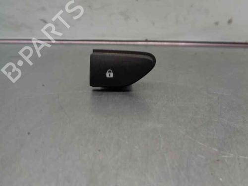 Used Switch DACIA DUSTER (HS_) 1.2 TCe 125 (125 hp) 21019754